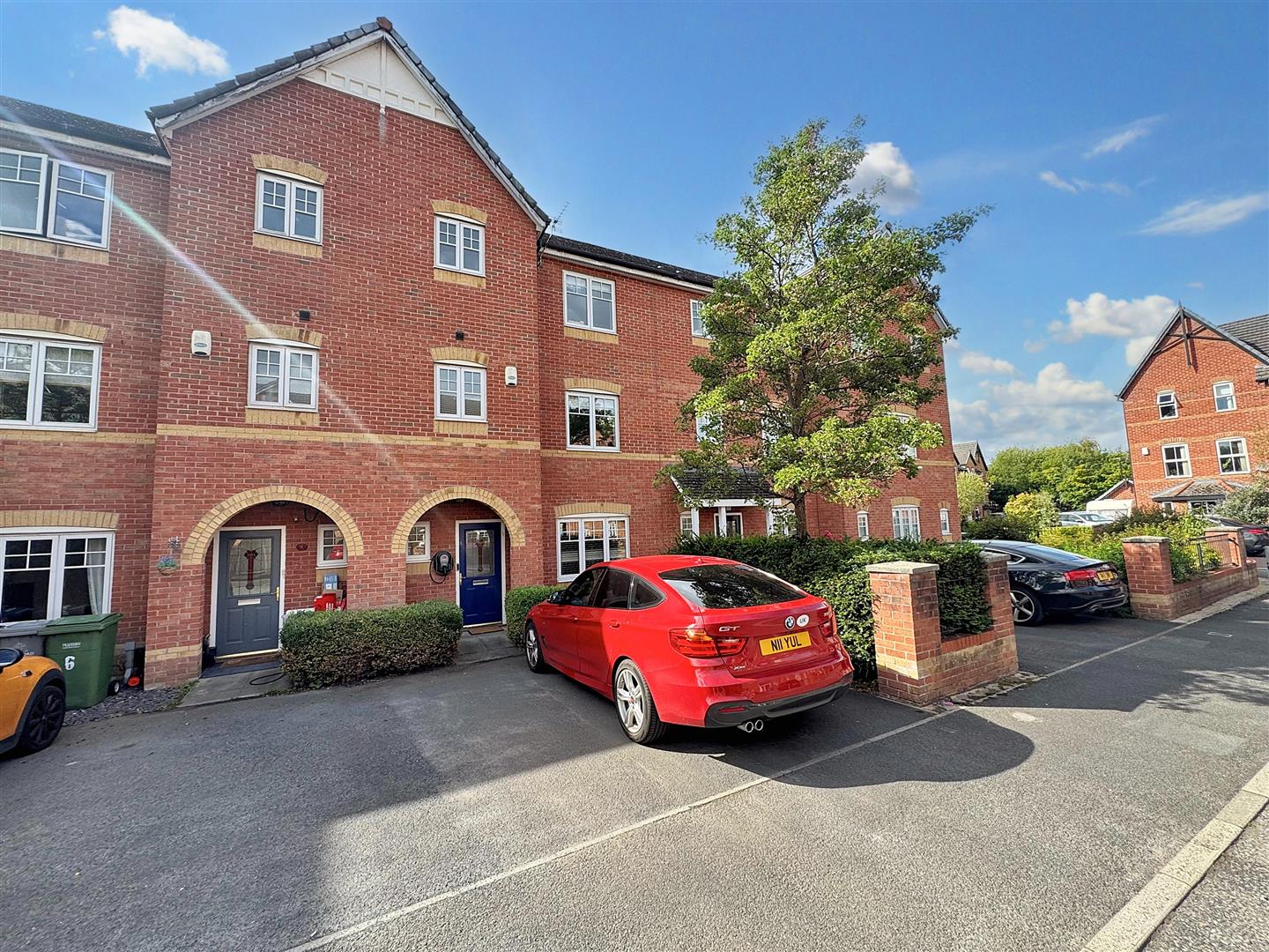 4 bedroom Town house For Sale