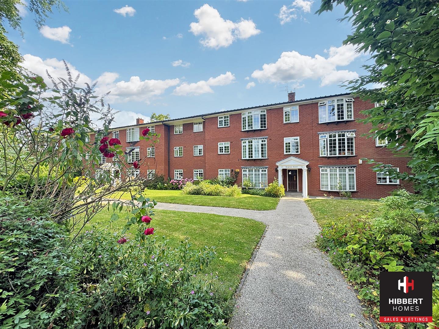 2 bedroom Apartment Under Offer