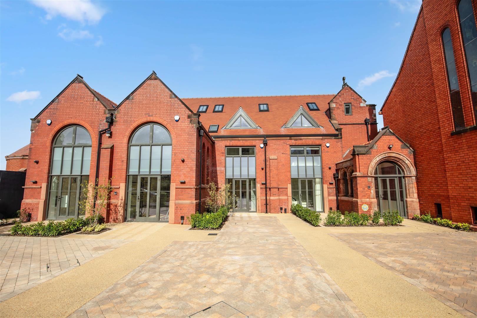 3 bedroom Land (Residential) To Let