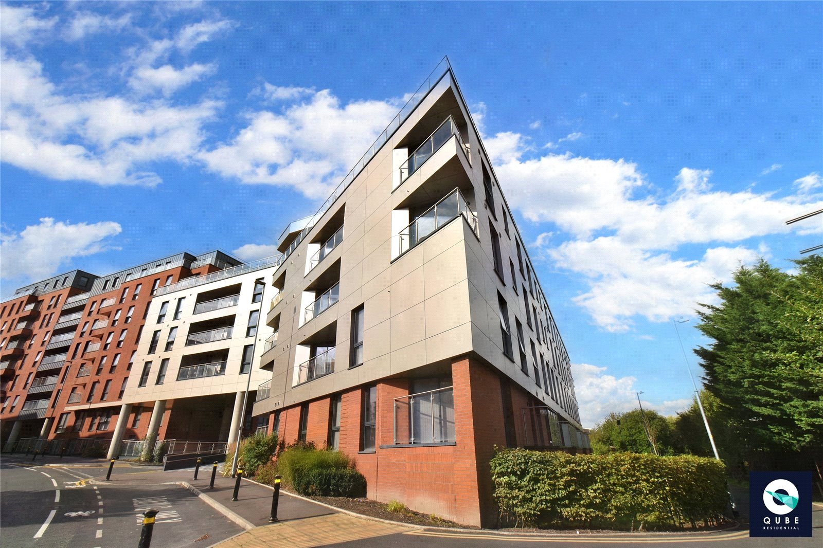 1 bedroom Apartment For Sale