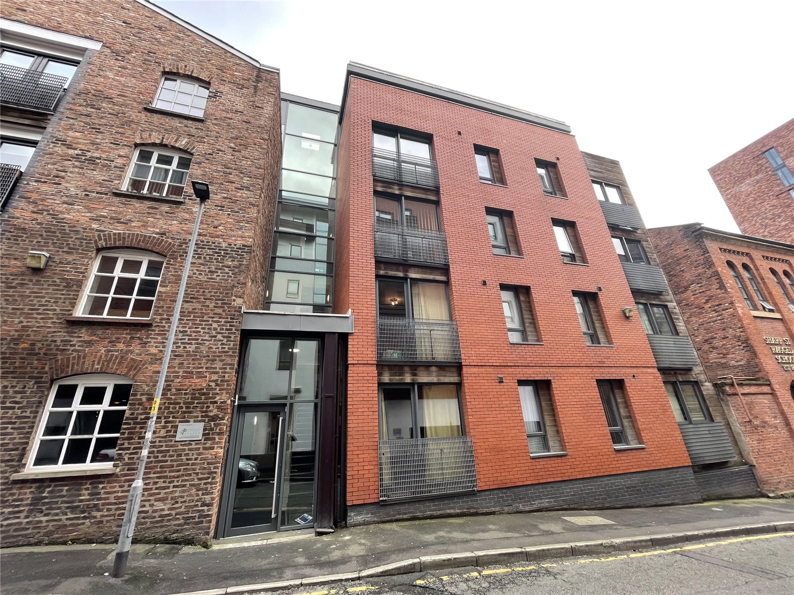 1 bedroom Flat To Let