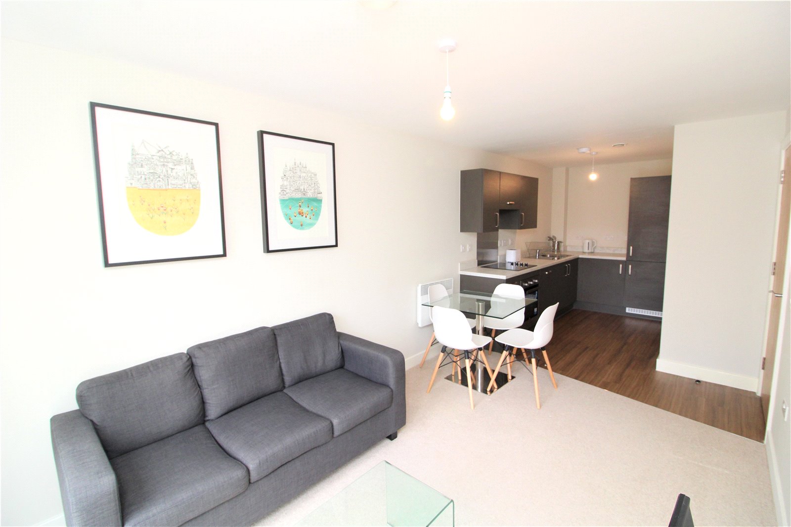 1 bedroom Flat To Let