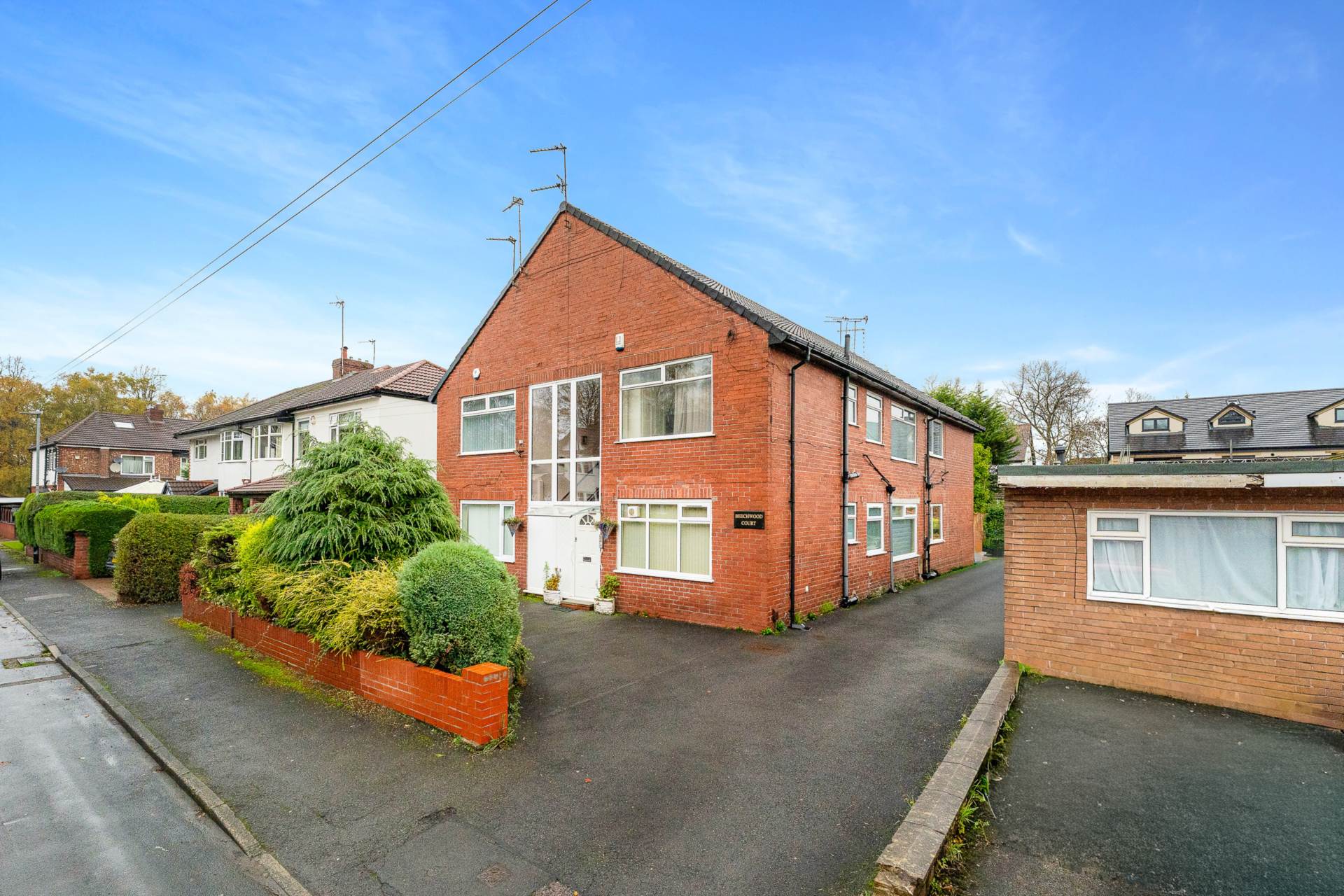 2 bedroom Maisonette Under Offer
