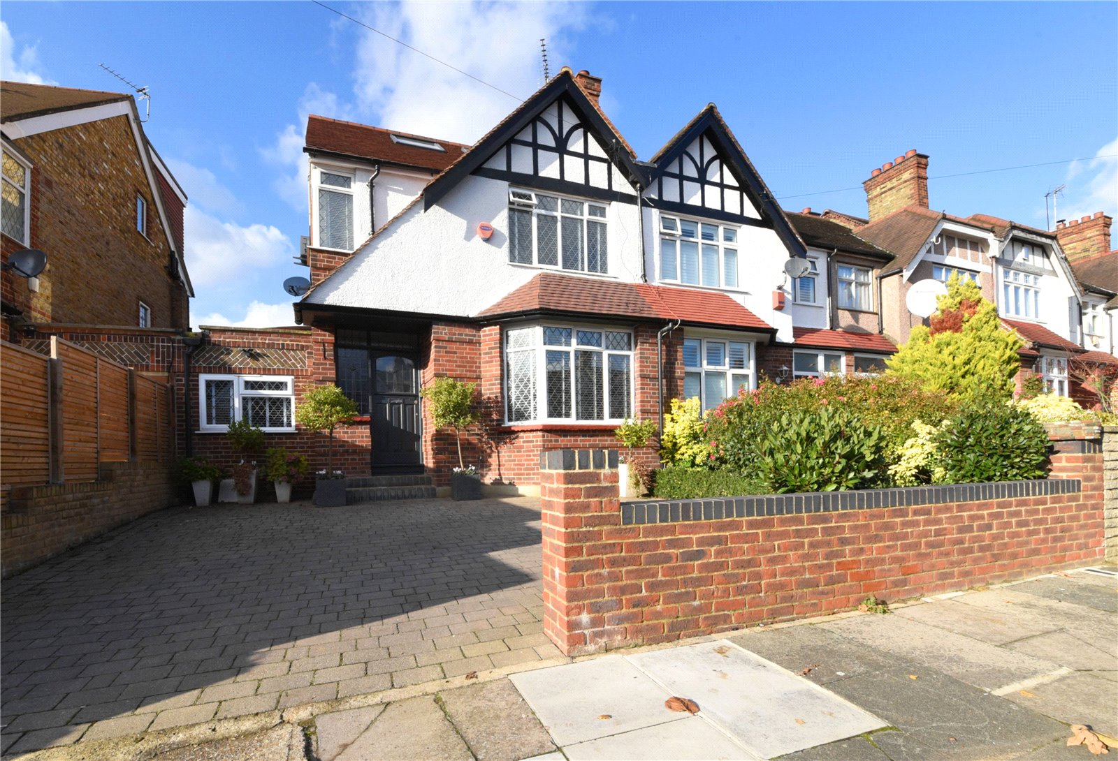 4 bedroom Studio flat Sold