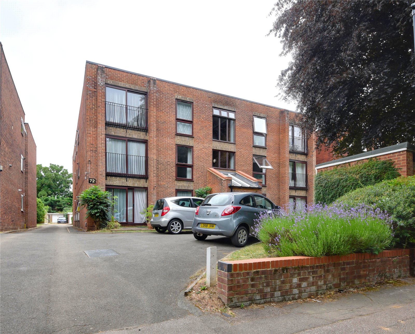 2 bedroom Flat Sold