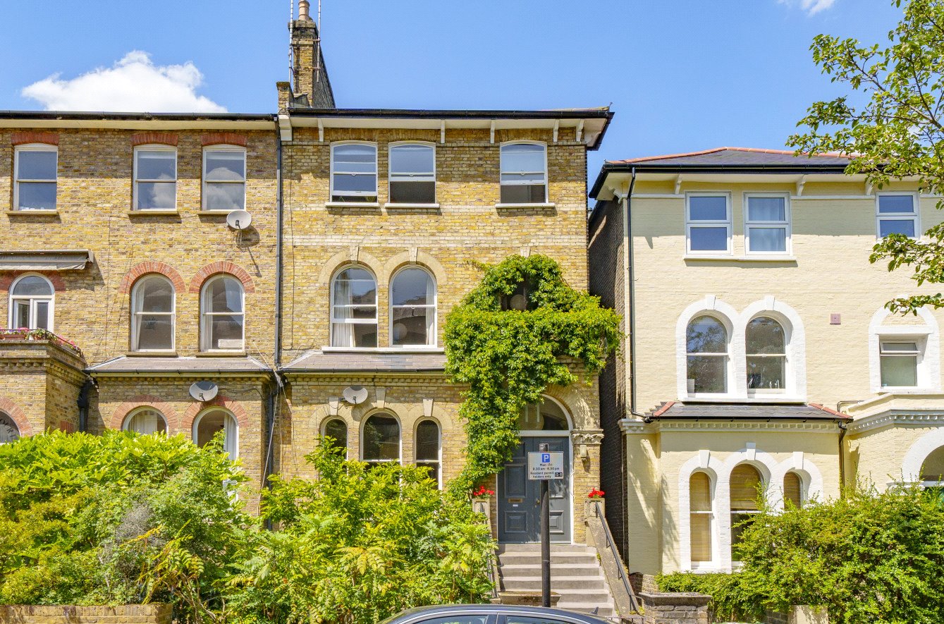 5 bedroom Semi-detached house Sold