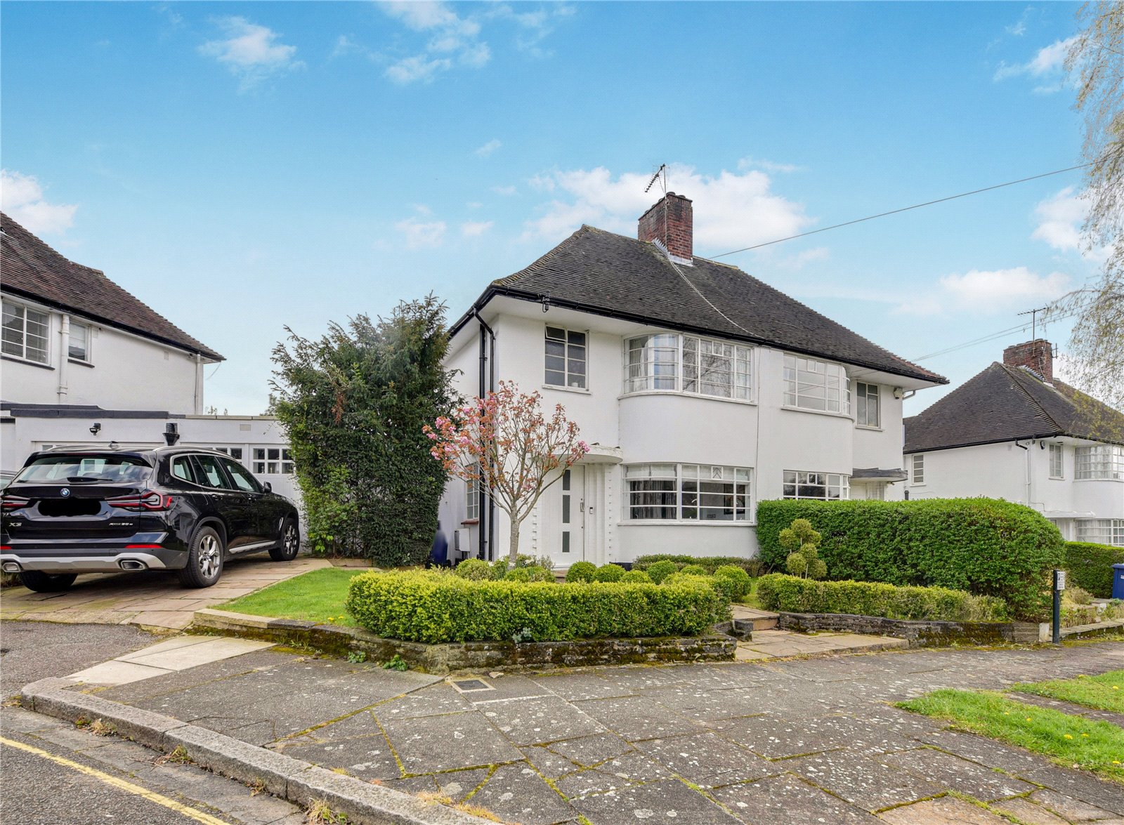 4 bedroom Semi-detached house Sold