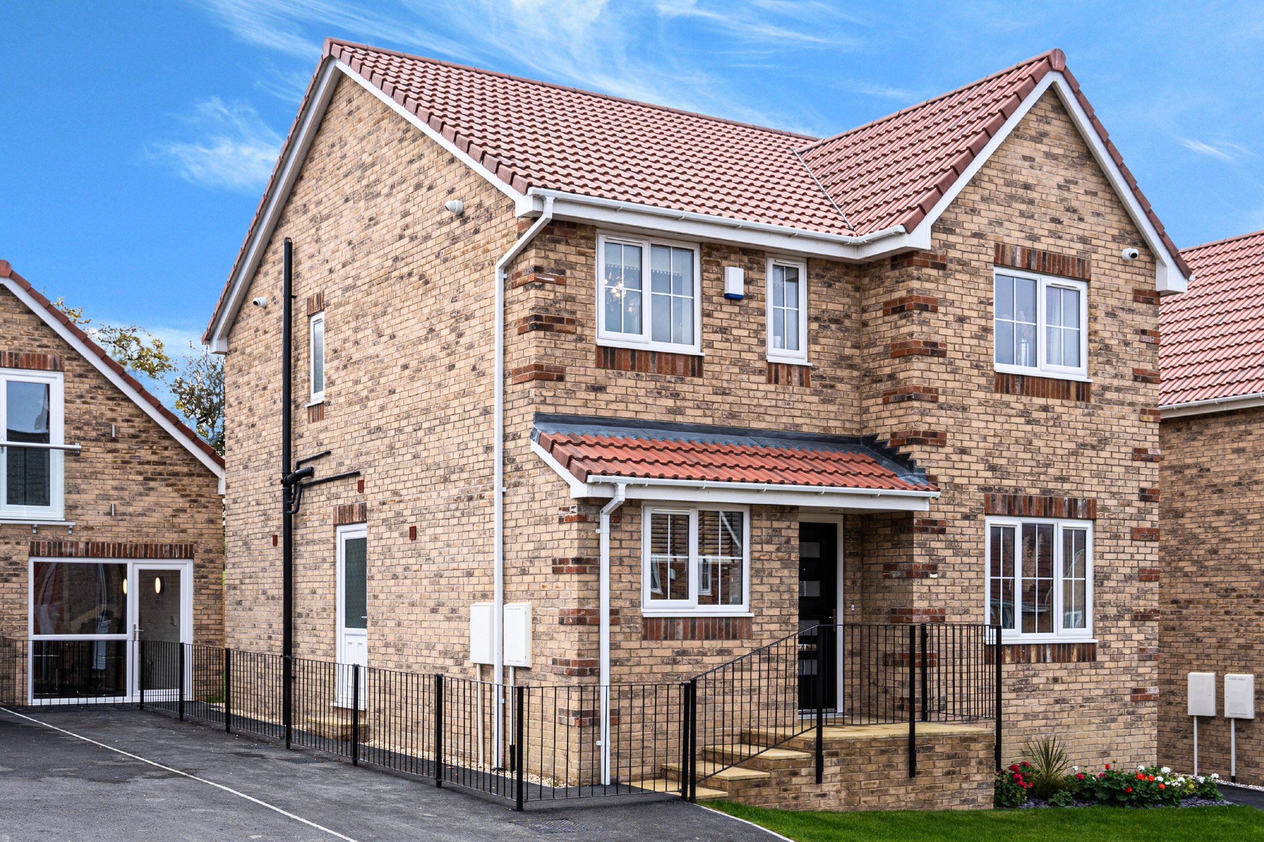 4 bedroom Detached house Under Offer