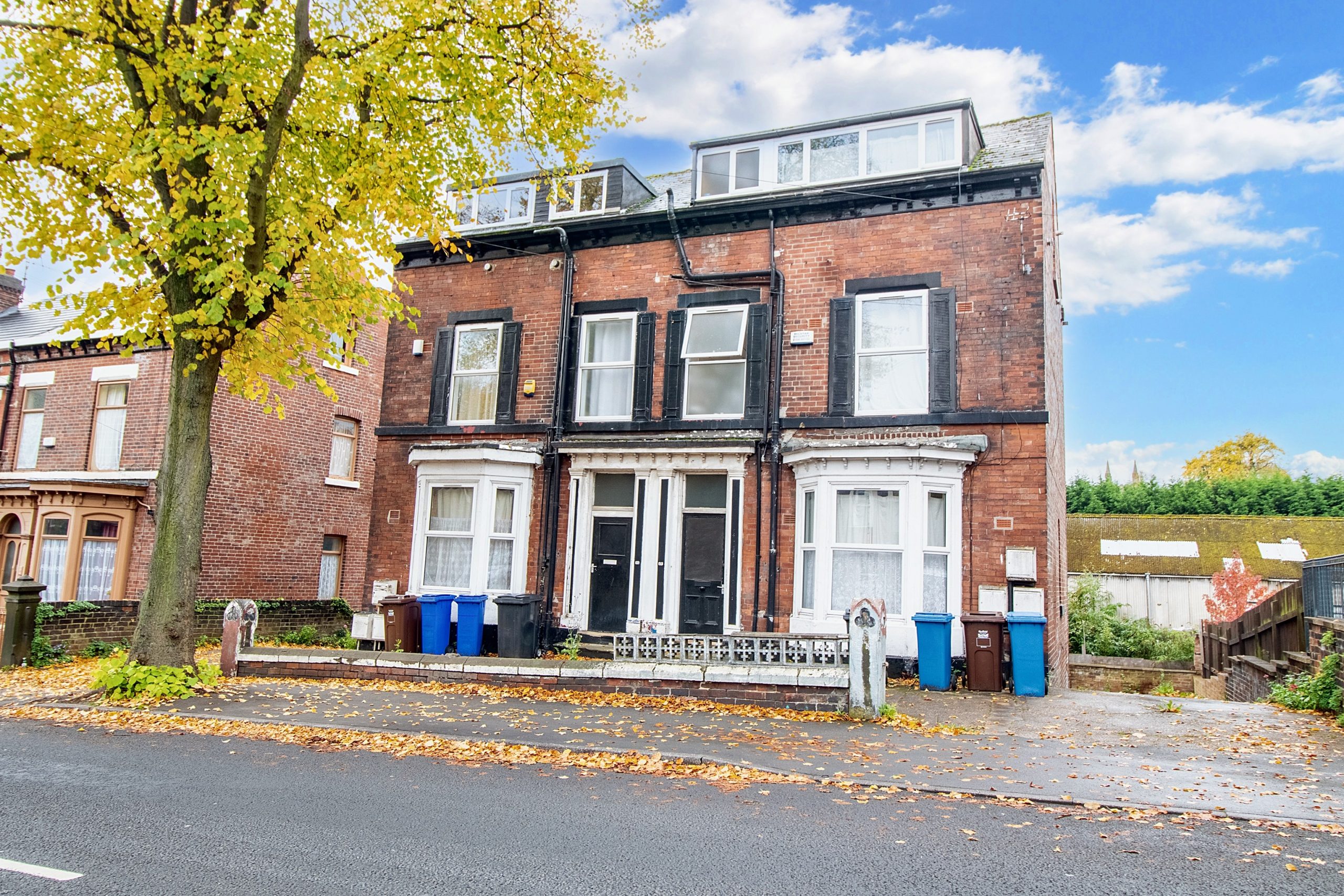1 bedroom Flat To Let
