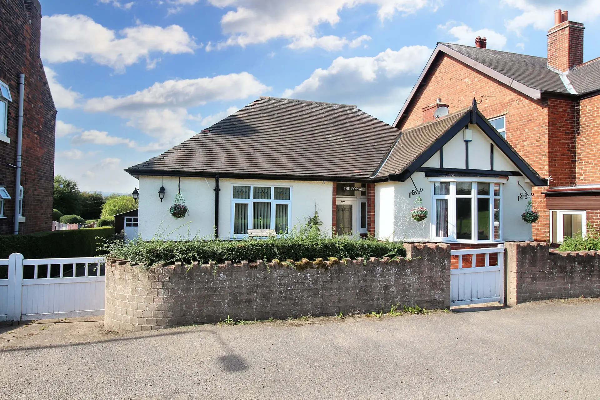 2 bedroom Detached bungalow Under Offer