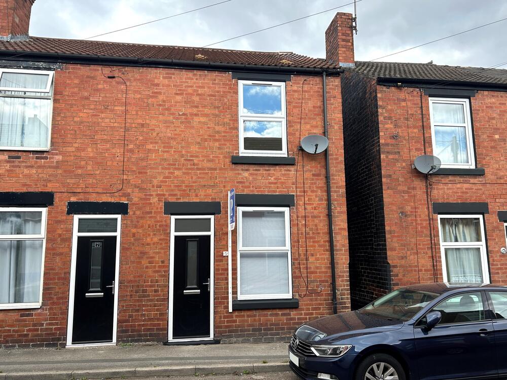  Semi-detached house Let