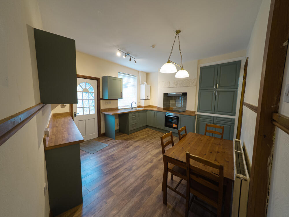  Terraced House For Sale