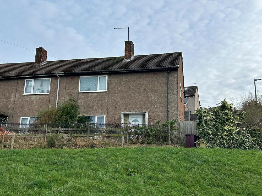  End of terrace house Sold