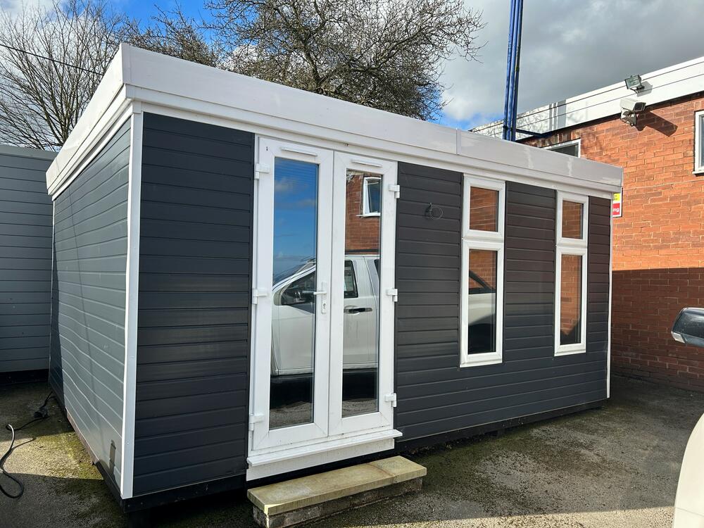  Detached house To Let