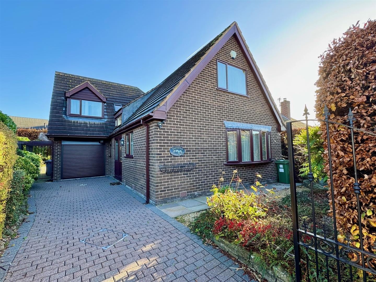 3 bedroom Detached house Sold