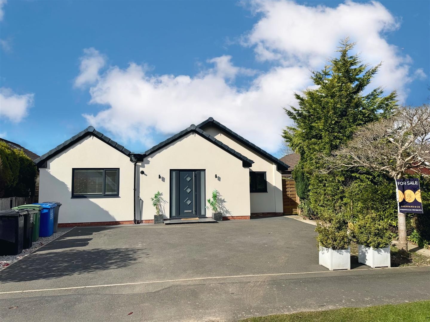 4 bedroom Detached bungalow Sold