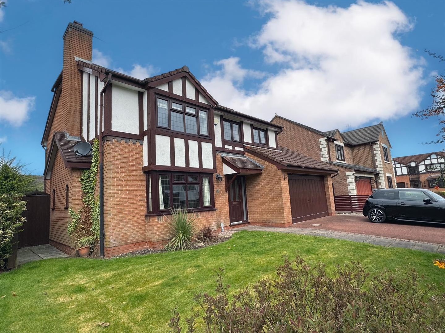 4 bedroom Detached house Sold