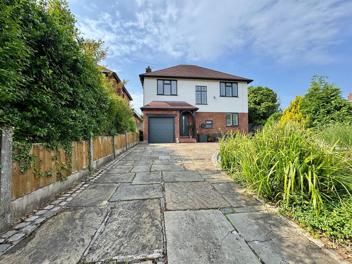 4 bedroom Detached house Sold