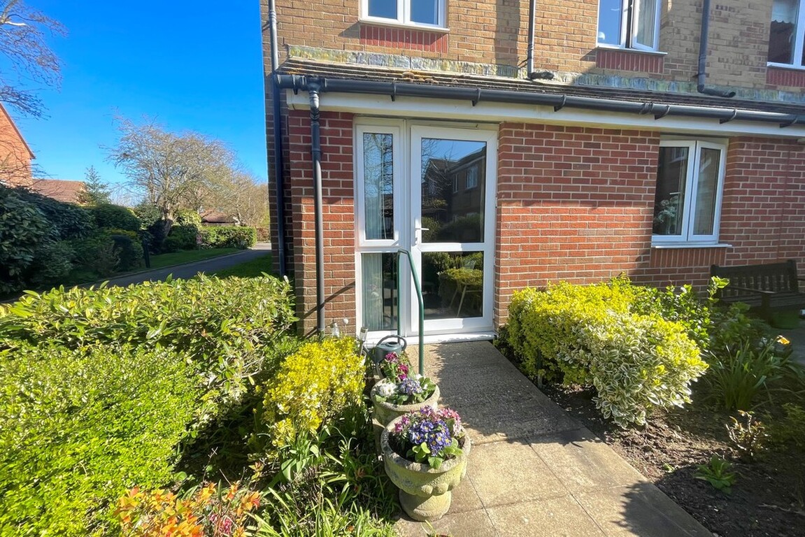 1 bedroom Flat Under Offer