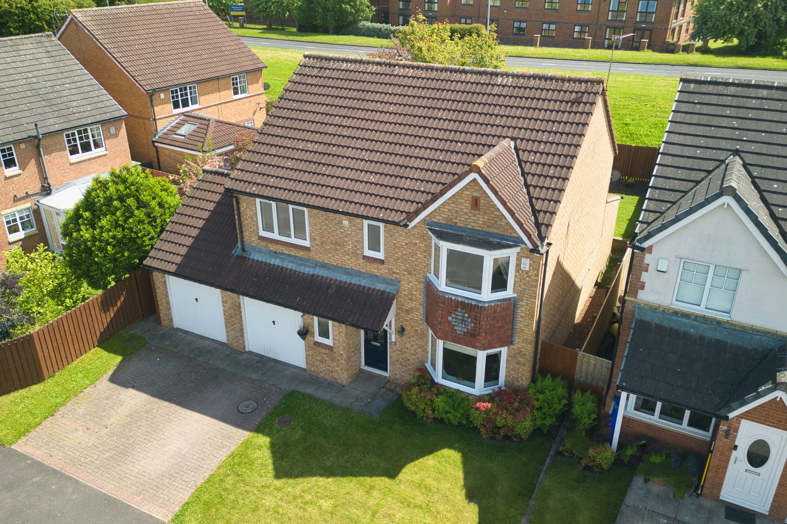 4 bedroom Detached house Under Offer