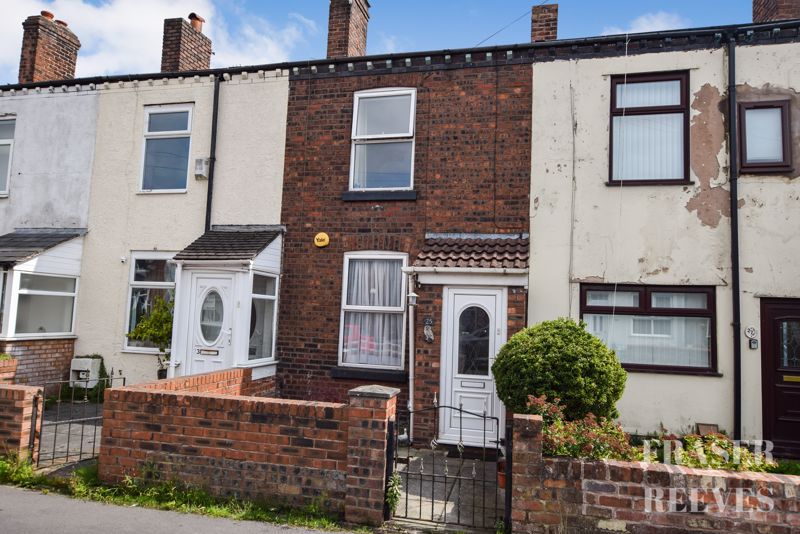 2 bedroom Terraced House Under Offer