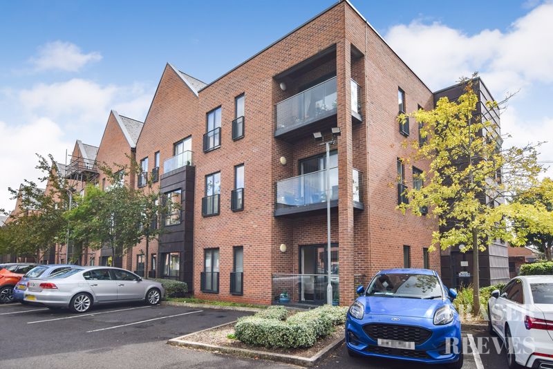 2 bedroom Apartment For Sale