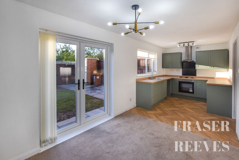 3 bedroom House (unspecified) Under Offer