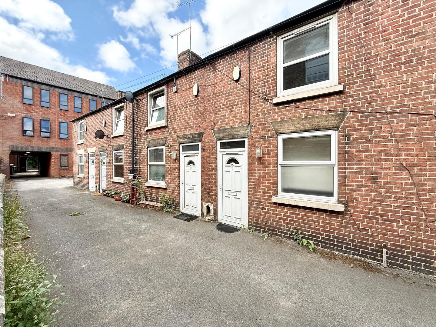 2 bedroom Terraced House Let