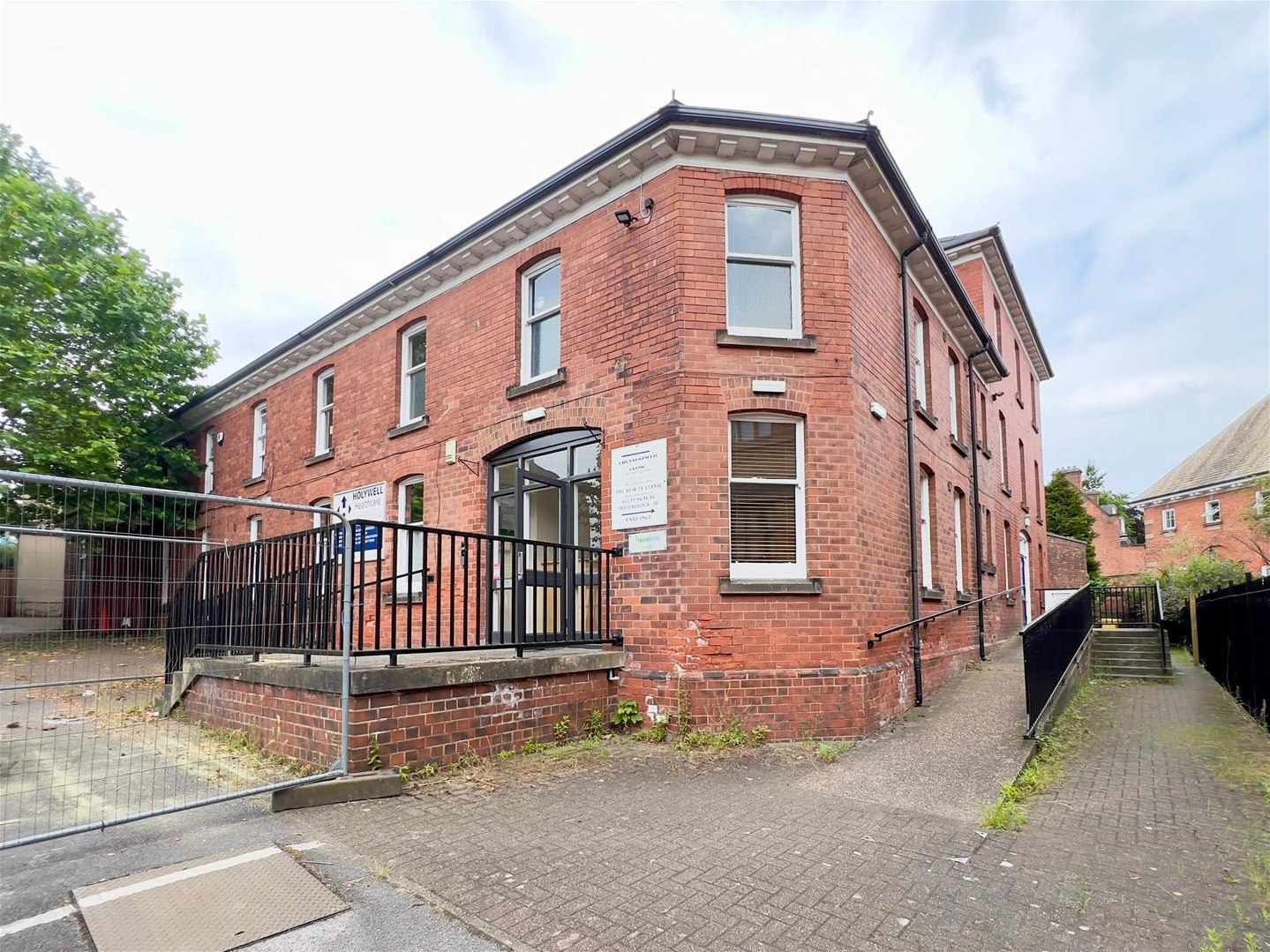  Detached house Let