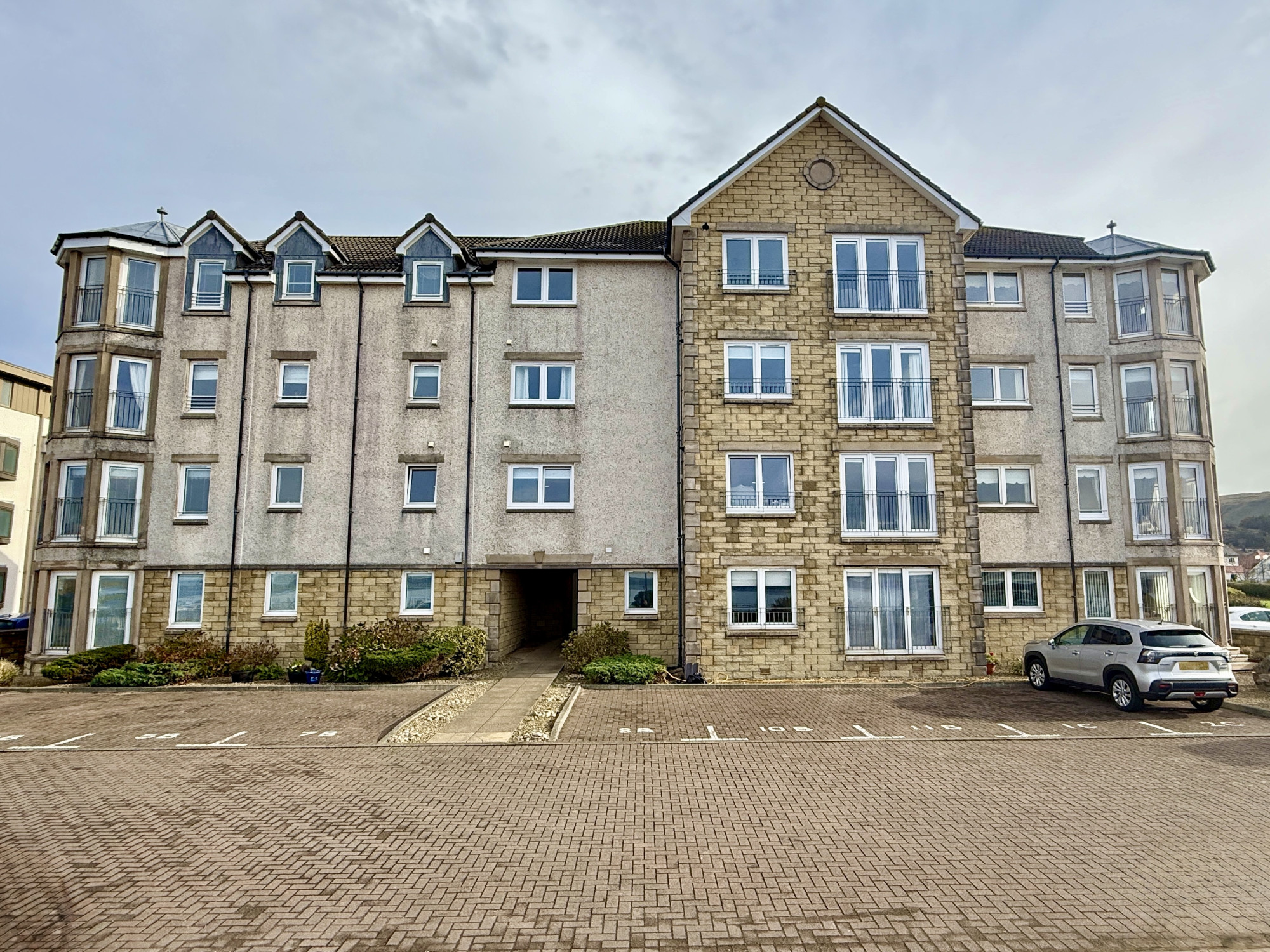 1 bedroom Ground floor flat Let