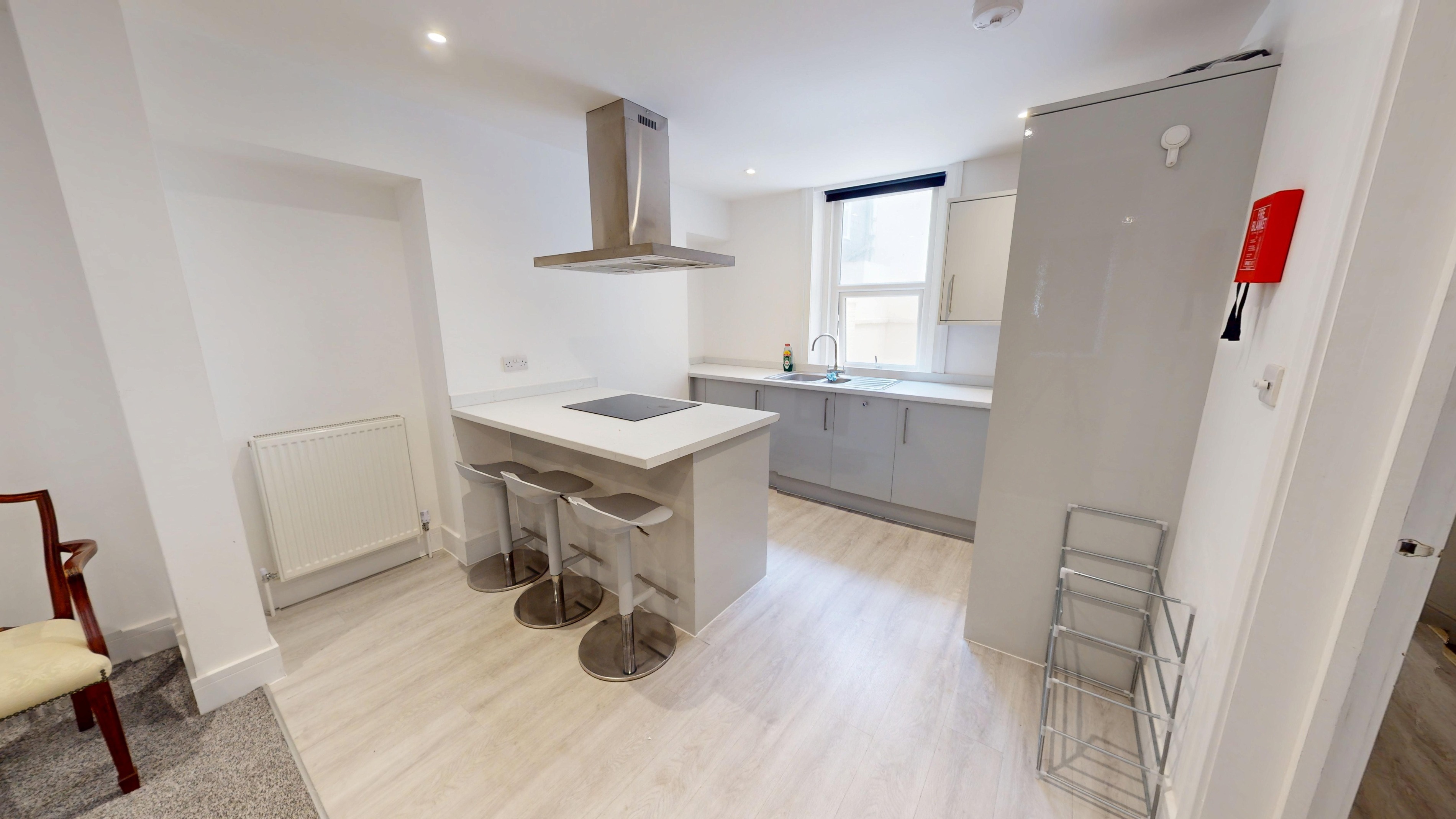 3 bedroom Maisonette To Let