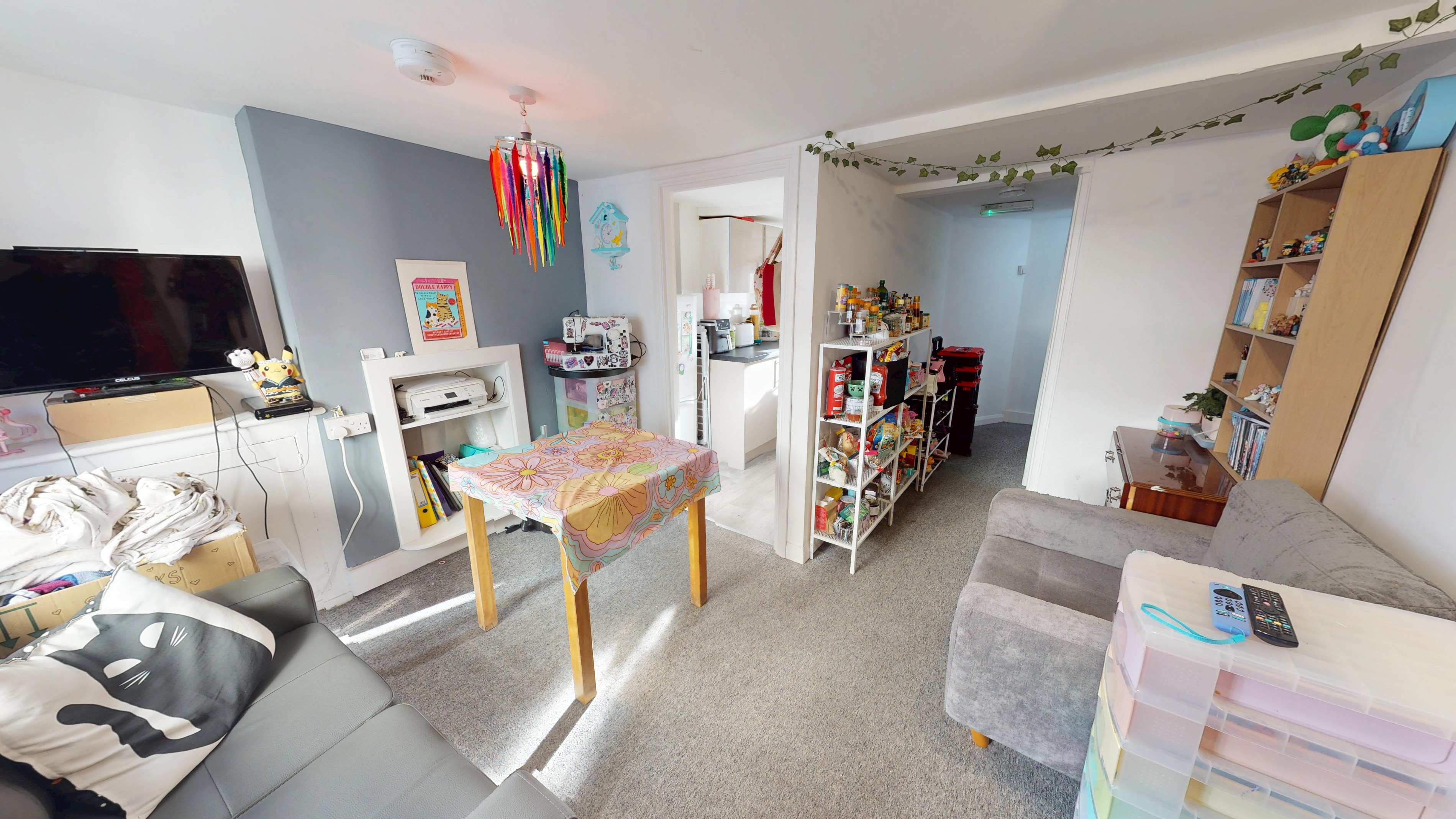 3 bedroom Terraced House To Let