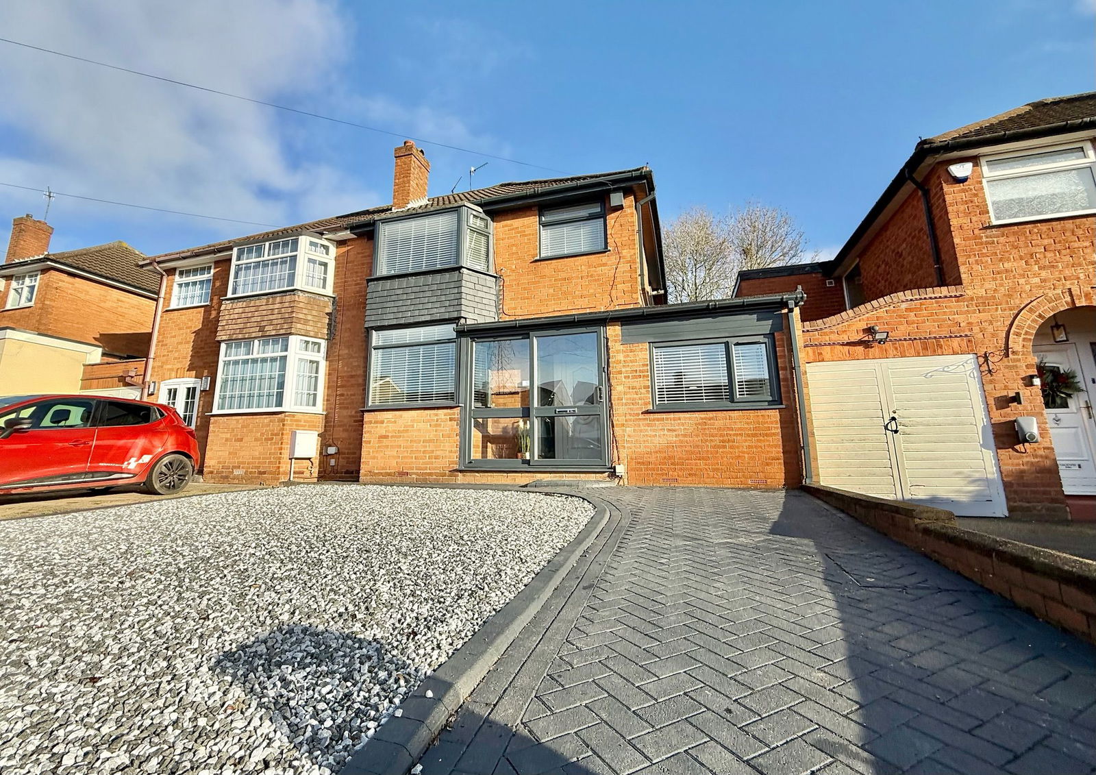 4 bedroom Semi-detached house For Sale