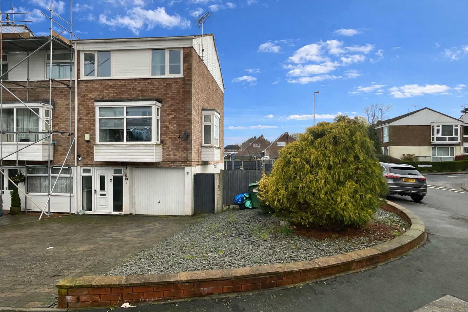 4 bedroom Town house For Sale