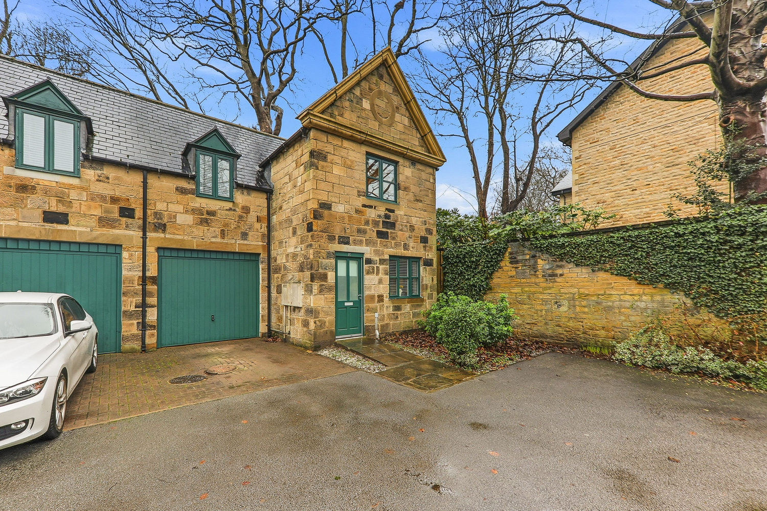 2 bedroom Maisonette Under Offer