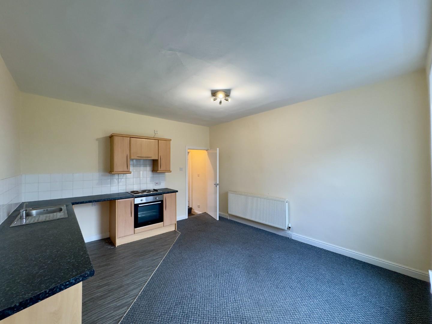 1 bedroom Flat To Let