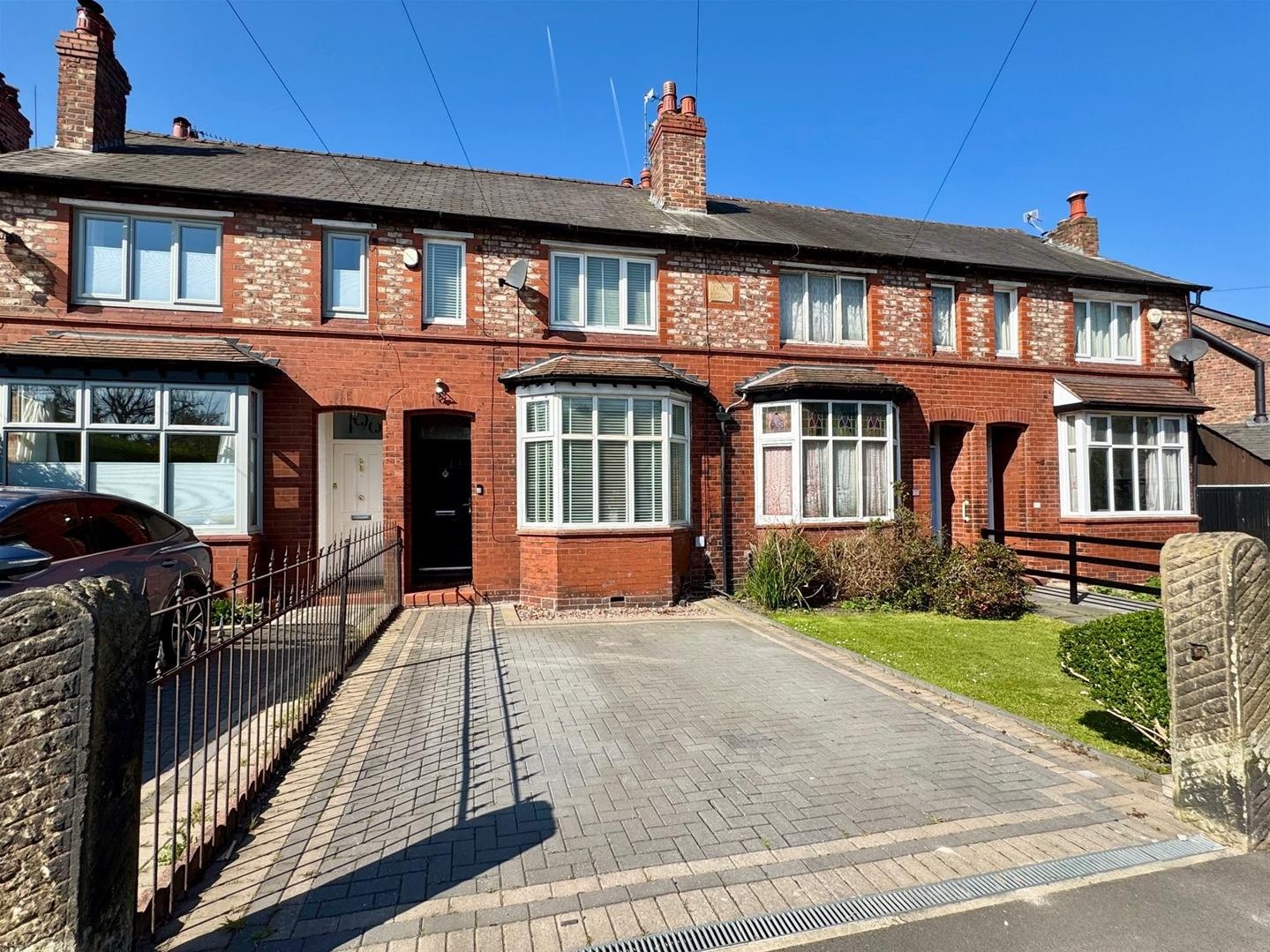 2 bedroom Terraced House Sold