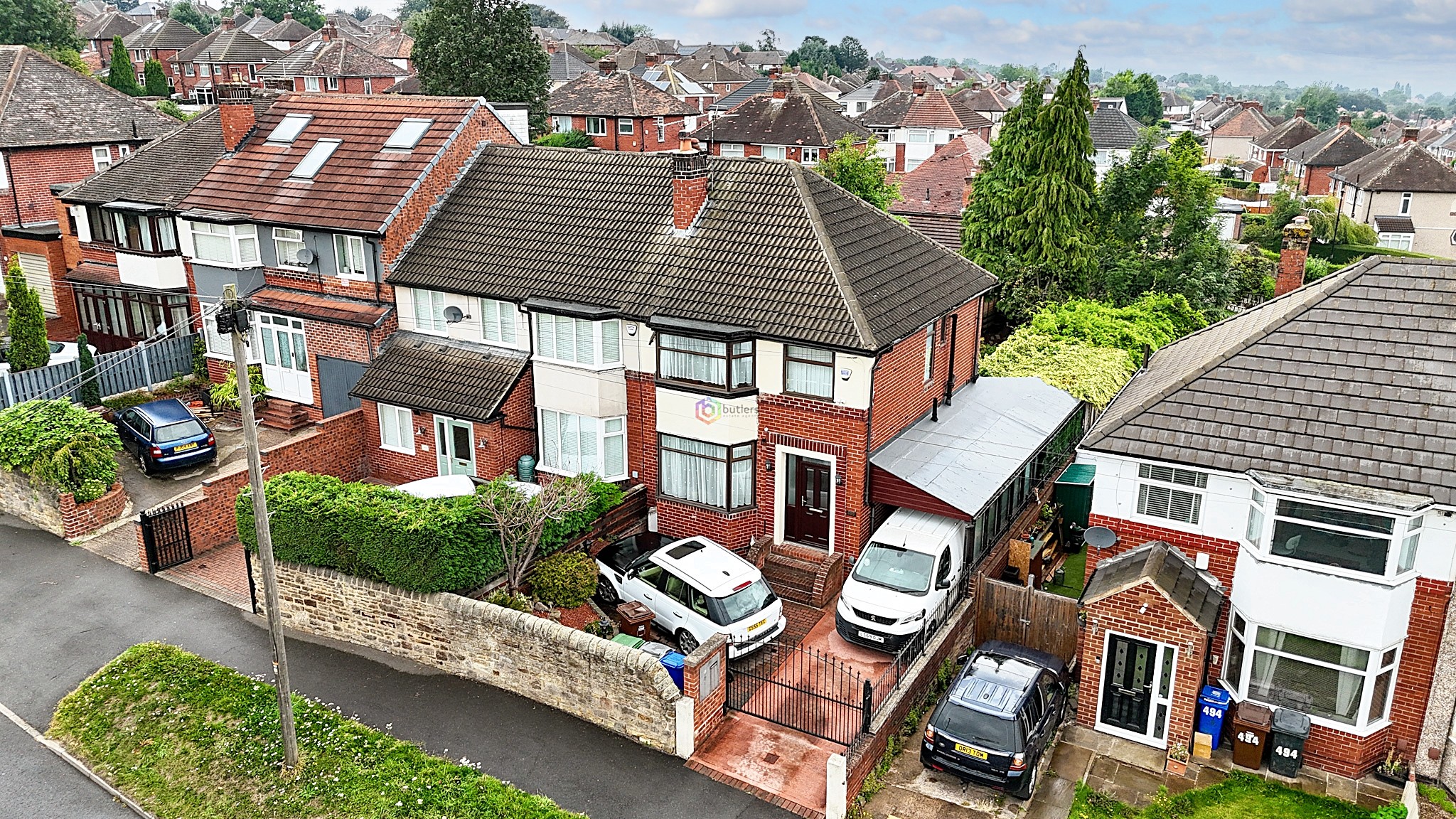 3 bedroom Semi-detached house For Sale
