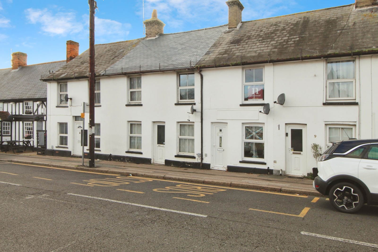 3 bedroom Cottage For Sale