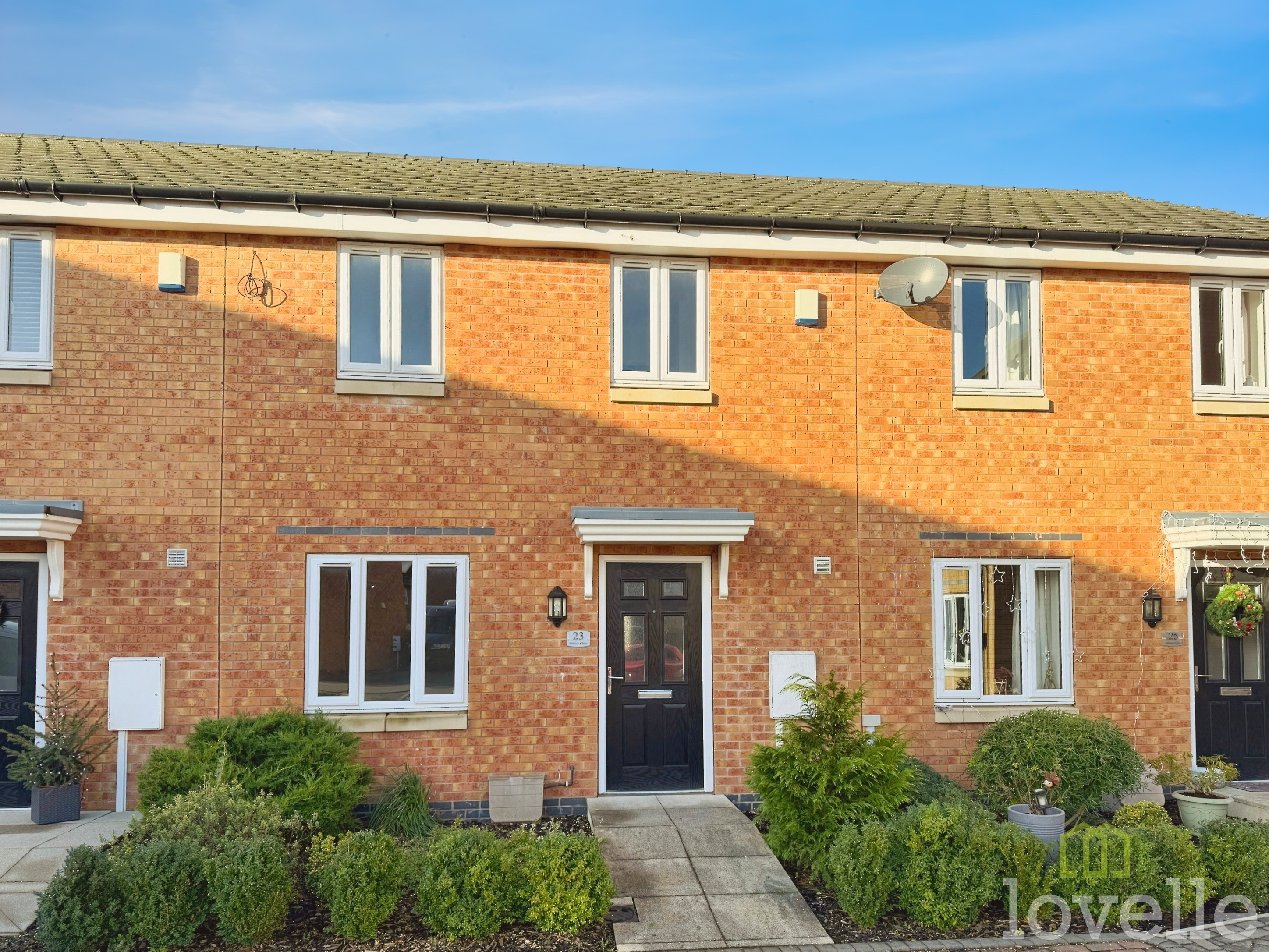 3 bedroom Town house For Sale