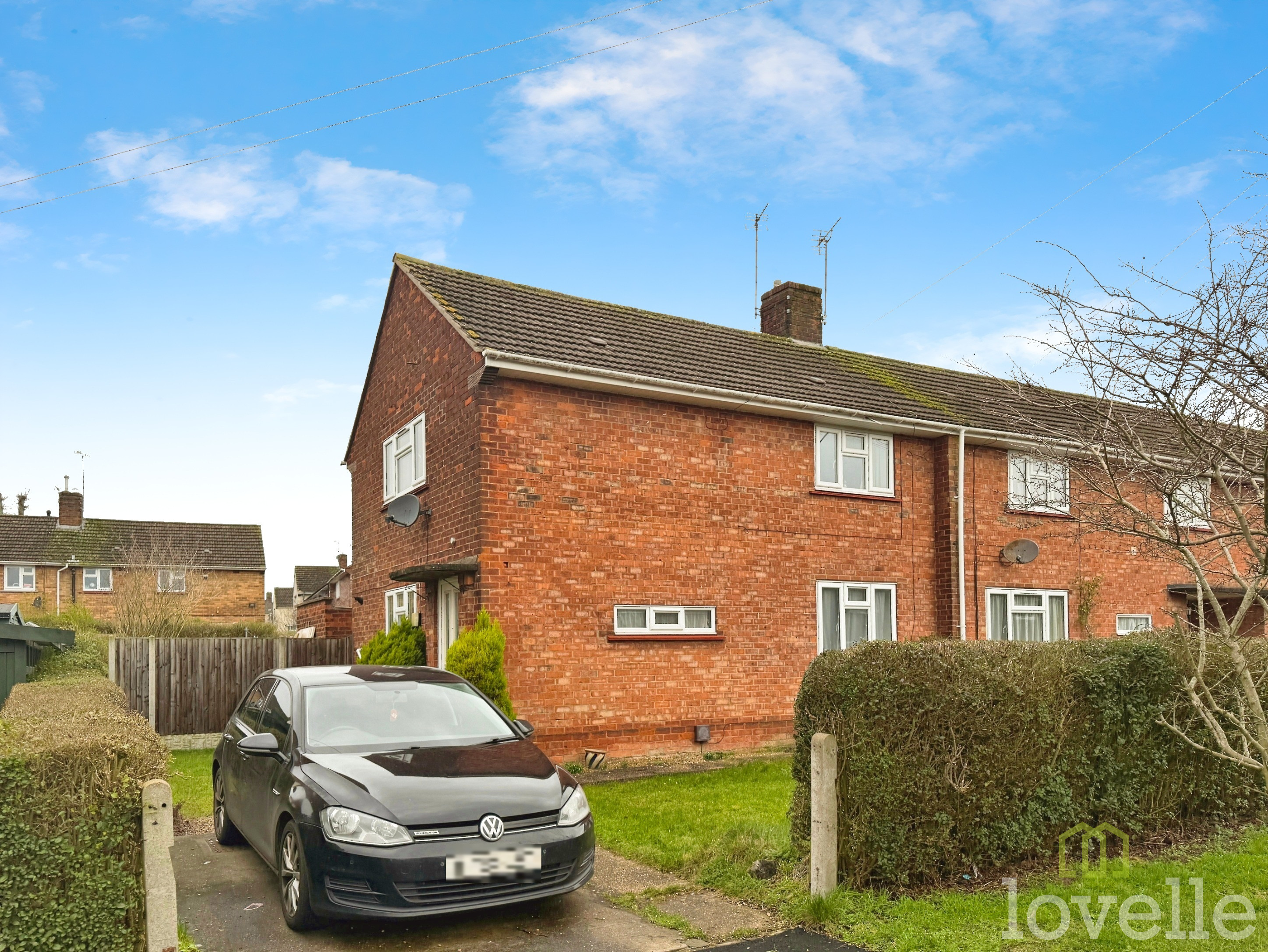 2 bedroom Terraced House Under Offer