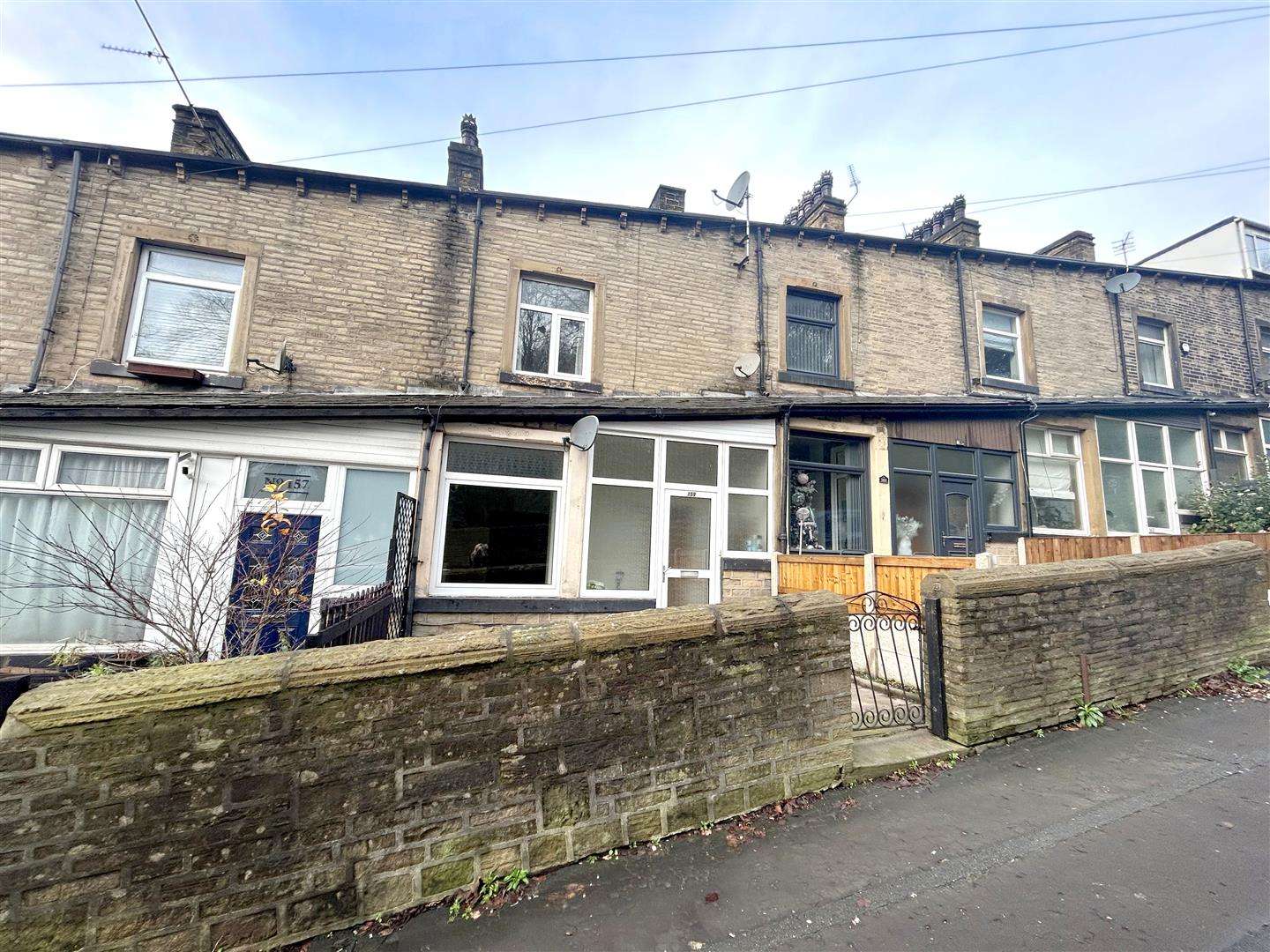 3 bedroom Terraced House Under Offer