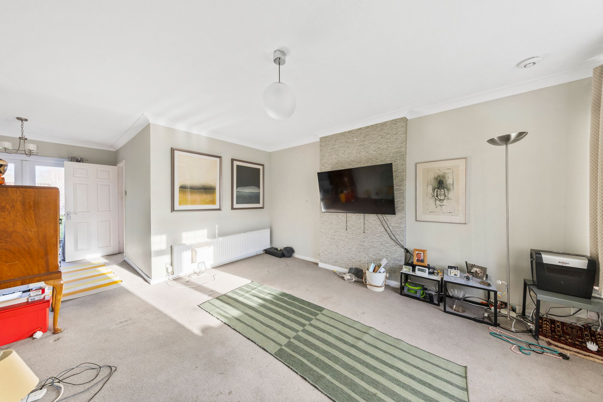 3 bedroom Detached house Under Offer