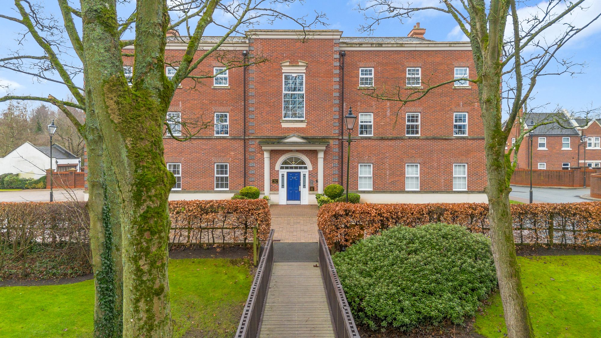 2 bedroom Flat share Under Offer