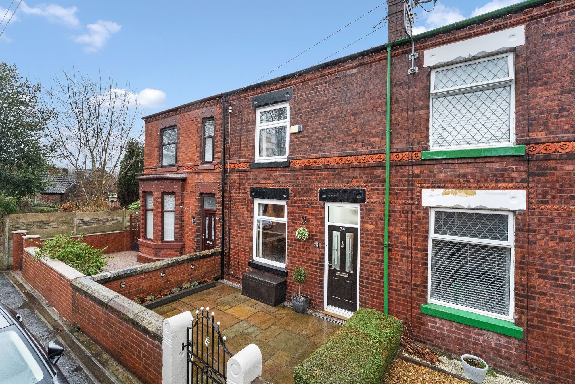 2 bedroom Terraced House Under Offer