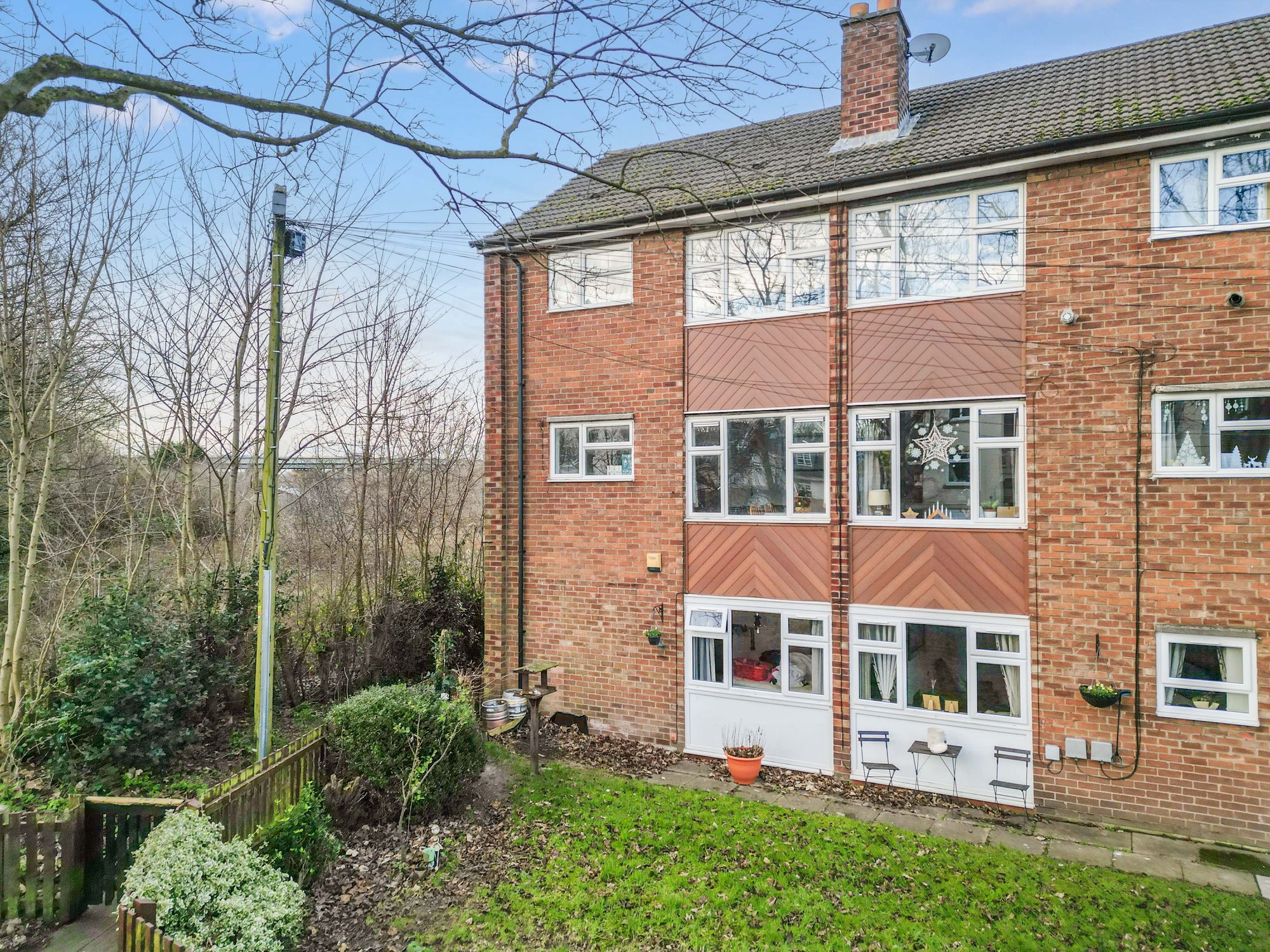 3 bedroom Maisonette Under Offer