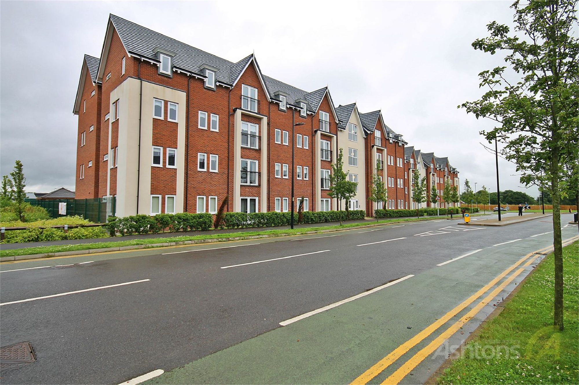 2 bedroom Flat share Under Offer