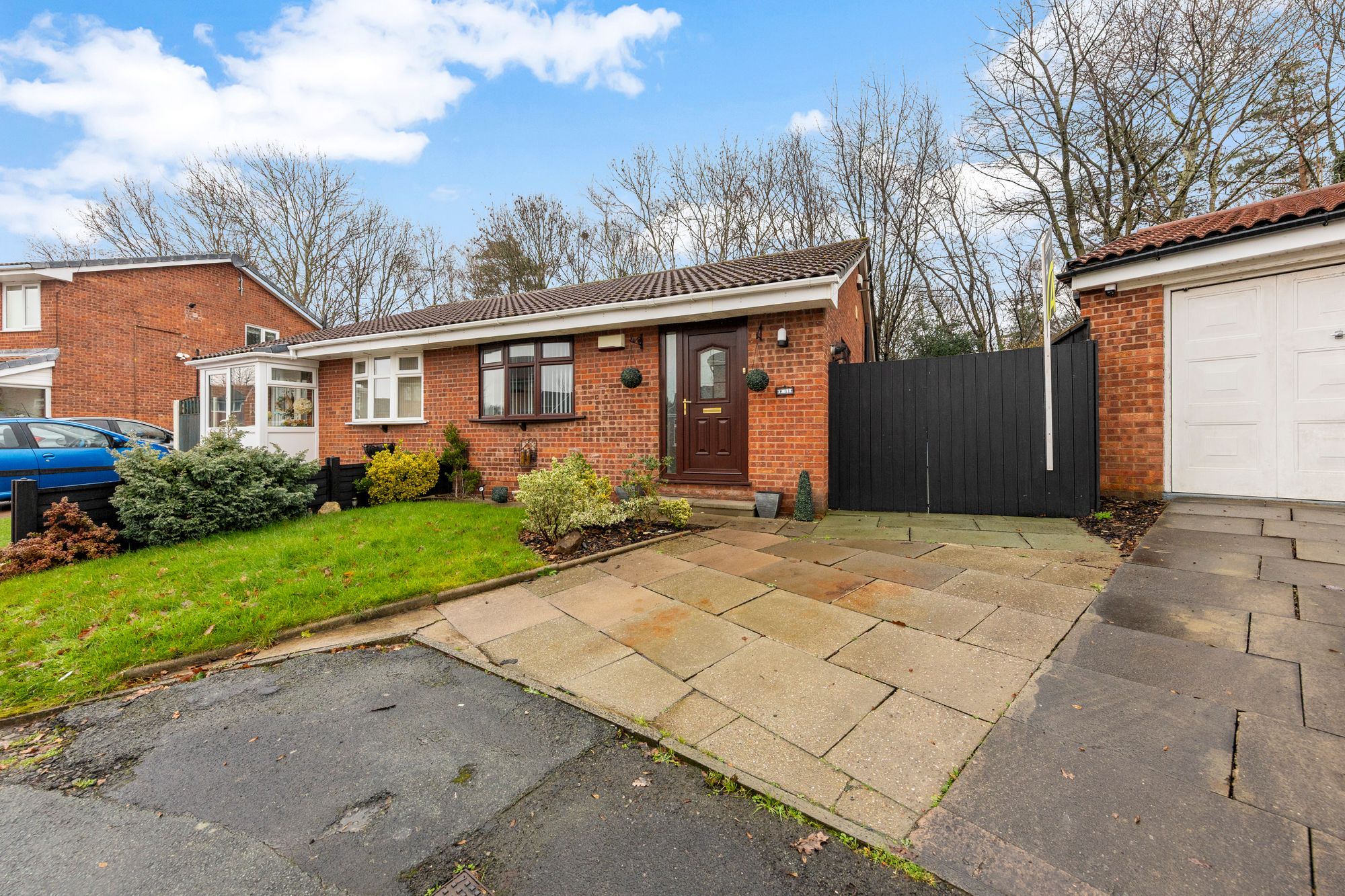 2 bedroom Detached bungalow Under Offer