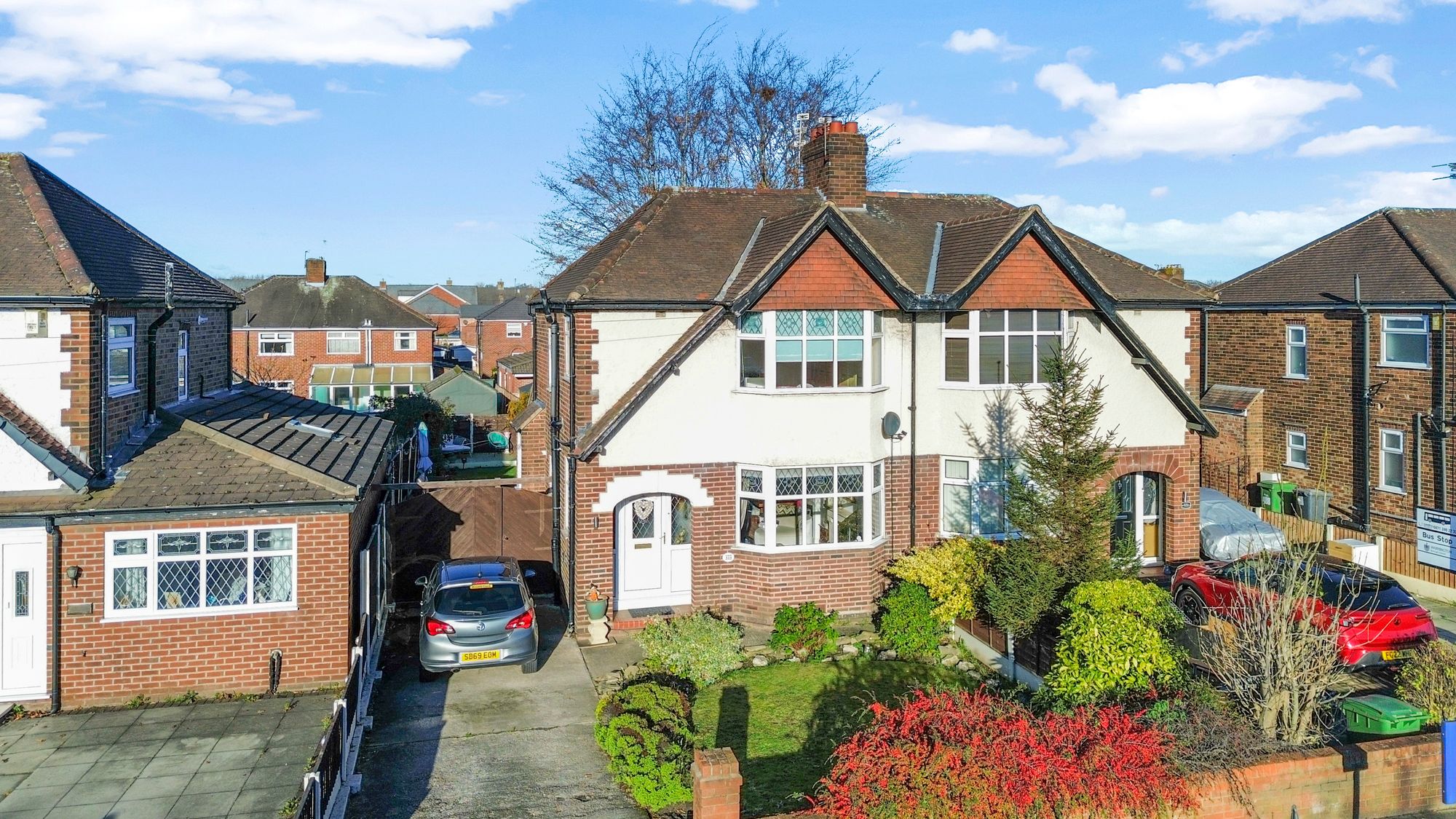 3 bedroom Semi-detached house For Sale