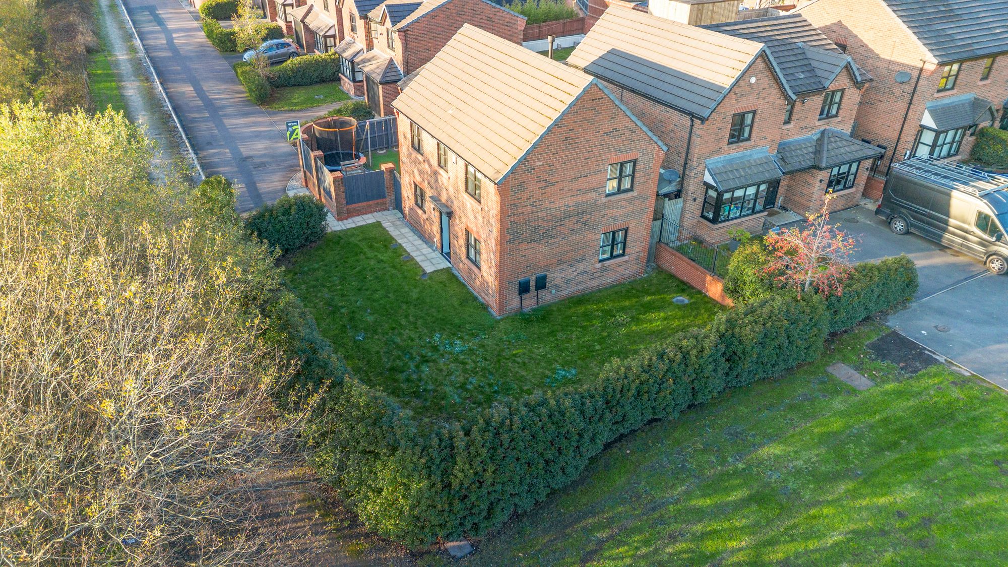 3 bedroom Detached house For Sale
